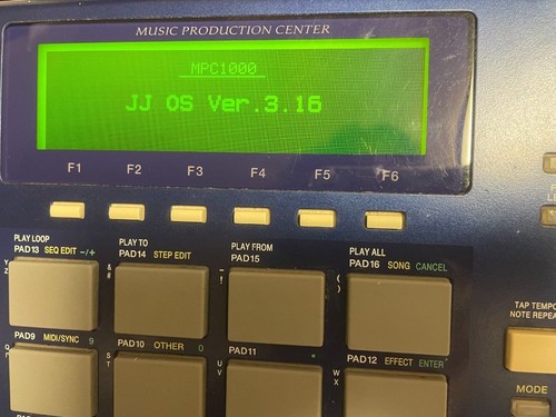Used akai mpc1000 - mpc1000, sampler