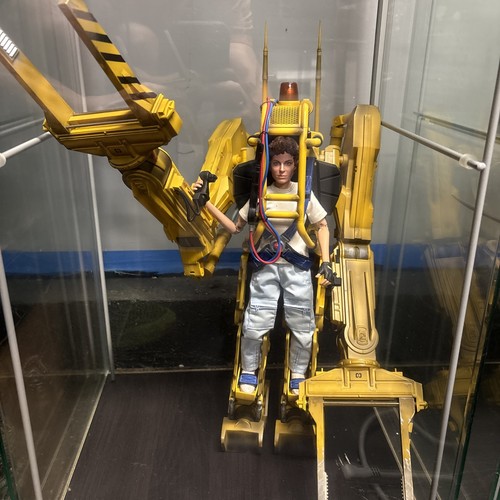 Hot toys mms39 - -, power