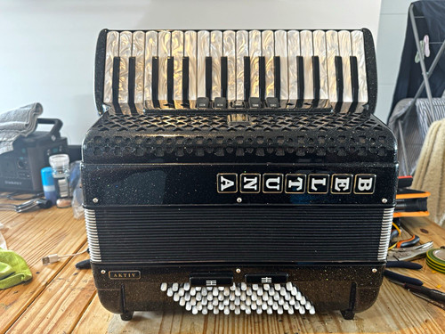 Beltuna accordion