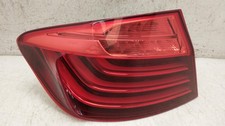 5 SERIES PASSENGER TAIL LIGHT