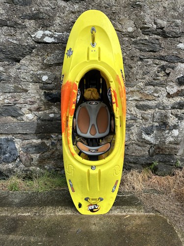 Pyranha kayak rev connect - pyranha, 'rev