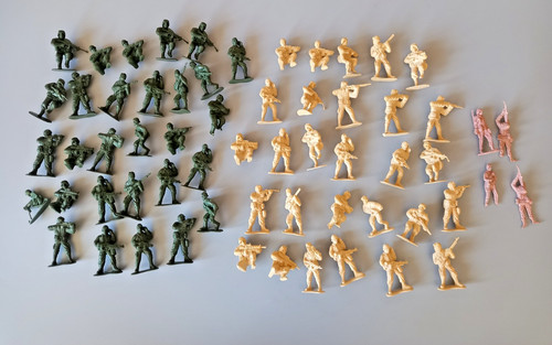 Vintage plastic ww2 soldiers - ww2,