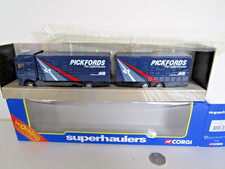 1/64 Corgi Superhaulers. TY87006. DAF 95 SWB & Close Coupler Trailer. Pickfords
