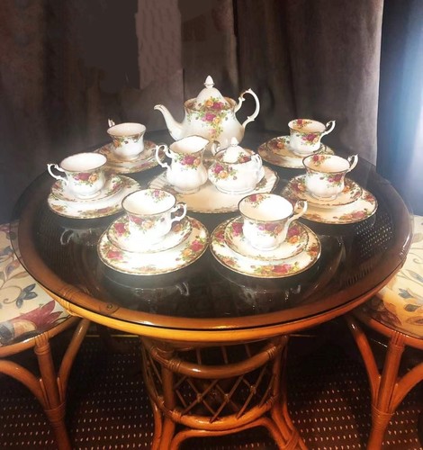 Royal albert old country roses - old,