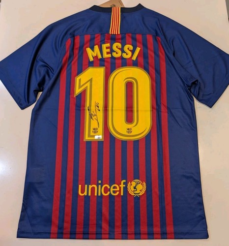 Barcelona lionel messi - lionel,