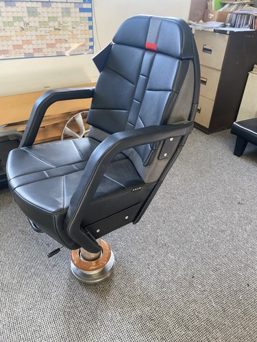 Aras helm seat - aras, electric