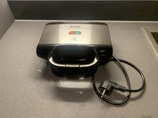 TEFAL Ultracompact Sandwich Maker Non-Stick Easy Clean Black/Silver EU Plug