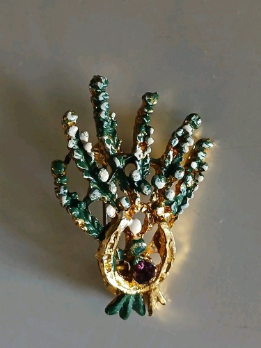 Brooch lucky white - brooch,