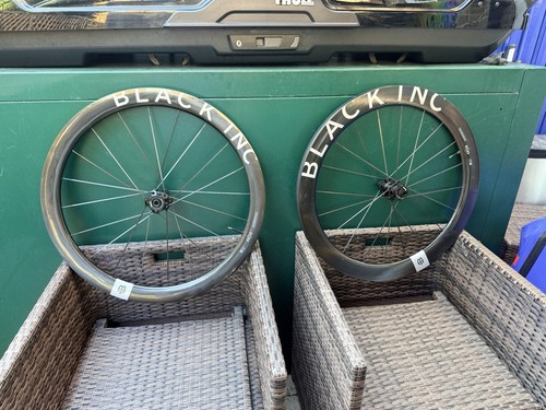 Black inc carbon - black, spoked