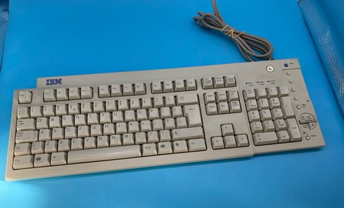 Vintage ibm keyboard - ibm, ps/2