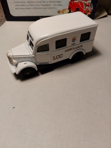 Various lledo models all - models,