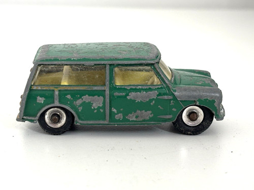 Dinky toys 197 morris - dinky, no.197
