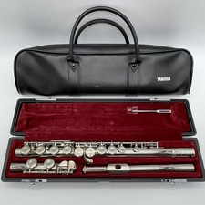 YAMAHA YFL-211 Student Flute