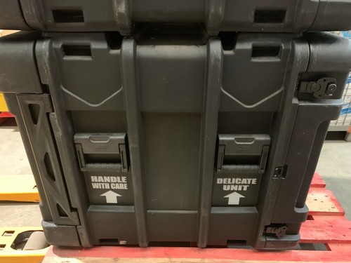 Skb cases deep - skb,