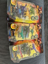 Dinosaur King Figures