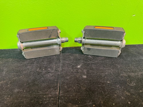 Raleigh chopper pedals - 1971,