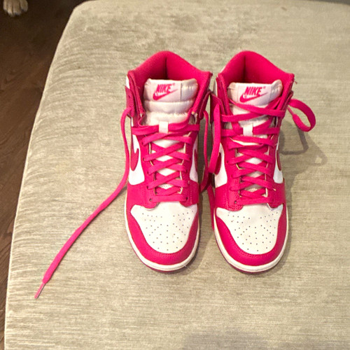 Nike pink white colorblock - pink/white,