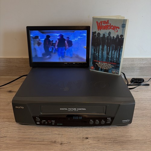 1998 sanyo vhr - e, video