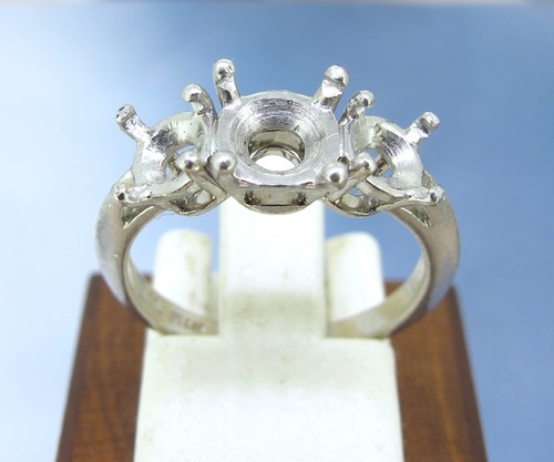 Tiffany platinum pt950 - &,