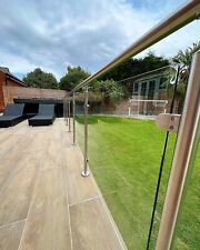 Stainless Steel and Glass Balustrade / Handrail / Railings / Balcony / Decking