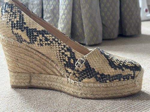 Penelope chilvers colina snake - chilvers,