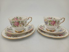 x2 Vintage 1940s Royal