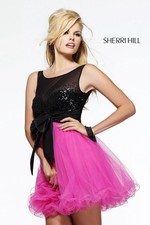 SHERRI HILL Black Sequin Pink