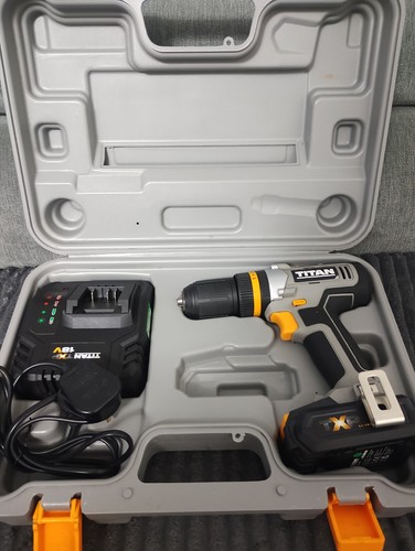 Titan tti884com 18v 0ah - titan,