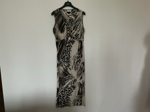 Wallis petite size - petite,