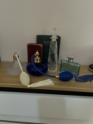 Empty vintage perfume - empty,