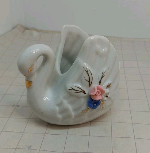 Swan porcelain trinket - swan,