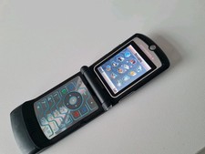 Motorola Razr V3 - Vodafone - Mobile Phone 