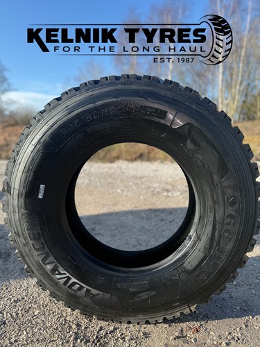 Brand new tyre 295 - -, 295/80