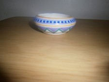 Vintage 'Poole' pottery 'IWL' posy bowl vase. 3cm tall. 7.5cm diameter.(E21)