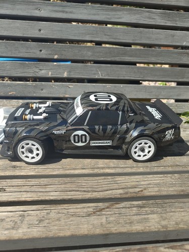Team associated ford mustang - associated,
