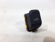GENUINE 2012 AUDI A6  4H0959831A  BOOT RELEASE OPEN SWITCHES CONTROLS 4H0959831A