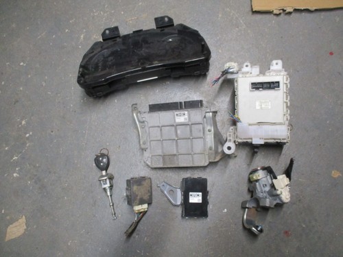 Toyota avensis t27 ecu kit - ecu, set