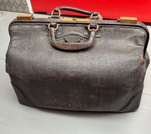 Leather gladstone bag - gladstone, antique