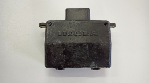 Power box behind lamp honda - box,