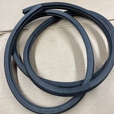 LAND ROVER DEFENDER REAR DOOR