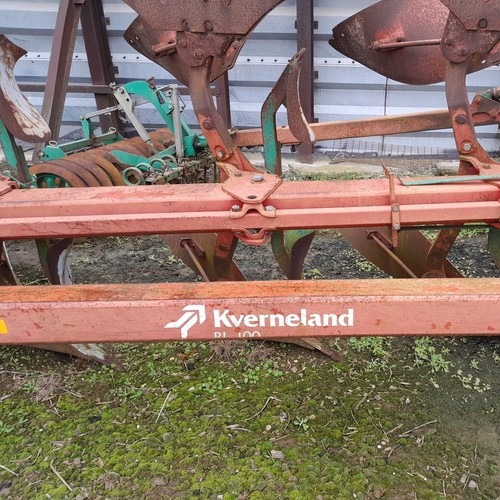 Kverneland 100 300 plough 8 - lb,