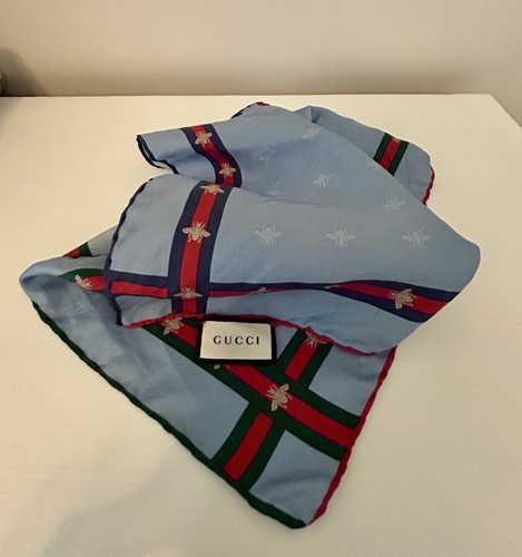 Authentic gucci silk bee print - authentic,