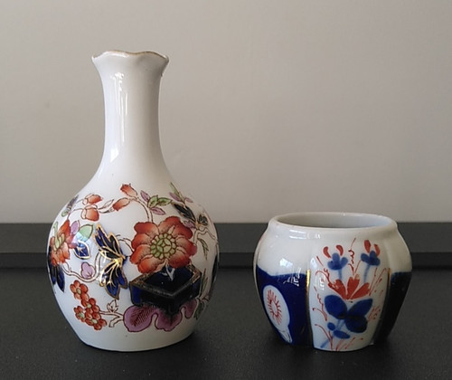 Small antique hand decorated - antique,