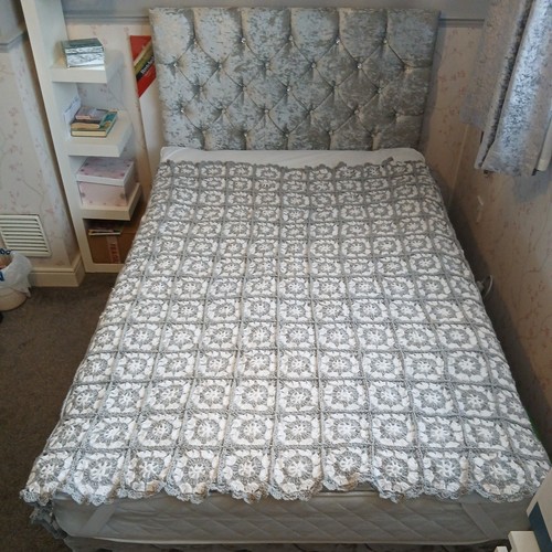 Crochet blanket large - -, large/double