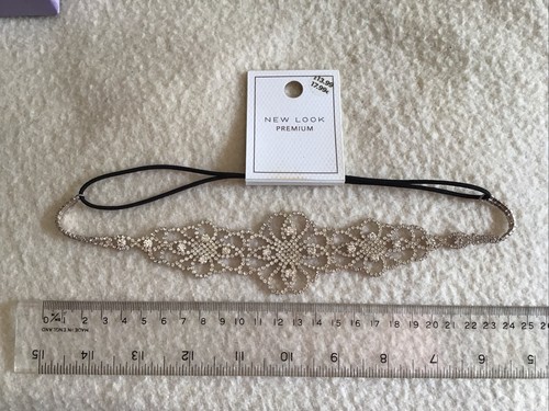 Bnwt new look - new, premium