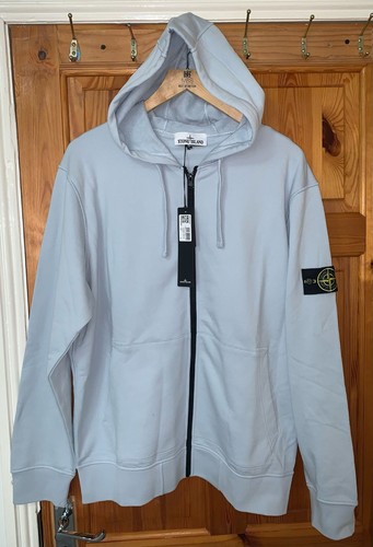 Light blue stone island - light,