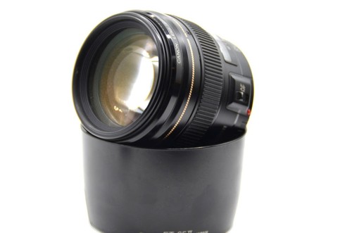 Canon 85mm usm lens made - f1.8,
