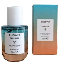 MARKS & SPENCER DISCOVER