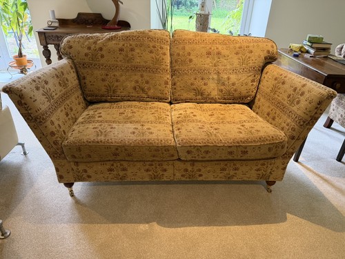 Duresta ruskin seater - 2,