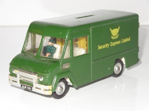 Triang spot commer - (v),